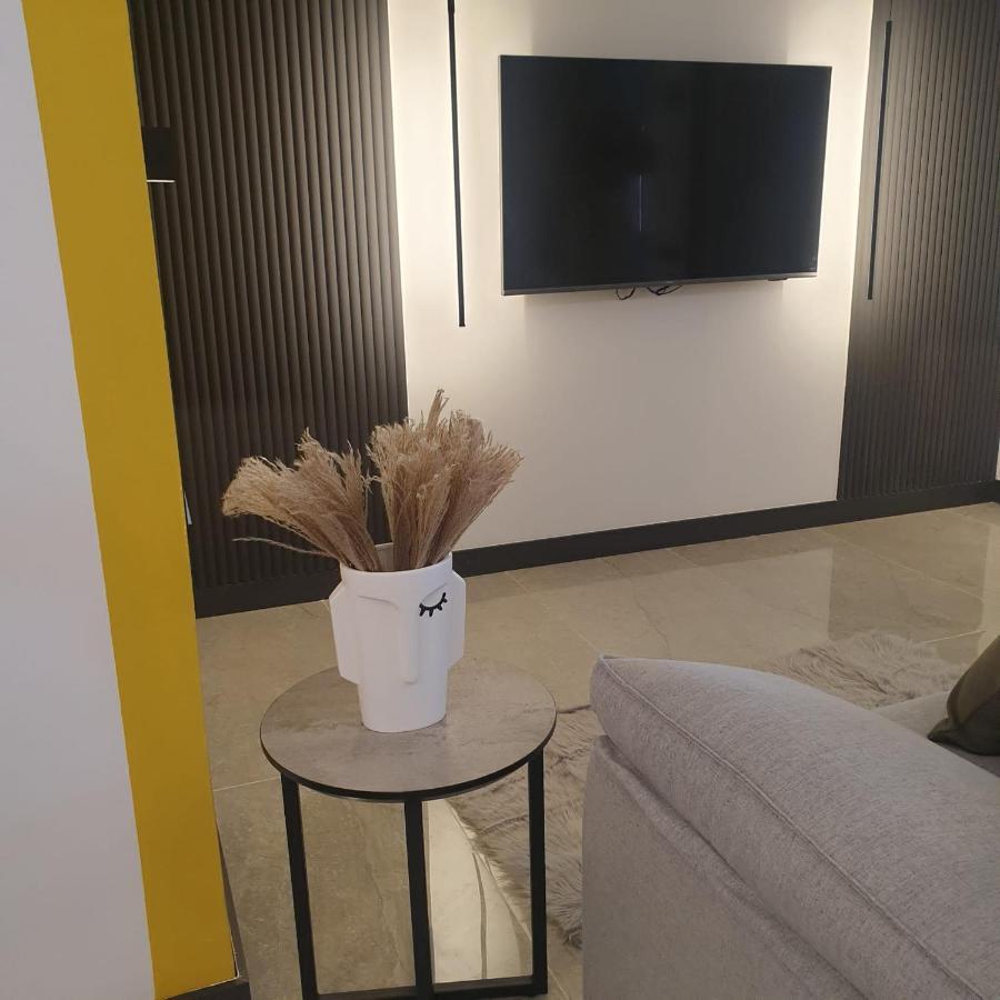 Urbanlux Olimpia Familiar Apartment อัลบาเซเต ภายนอก รูปภาพ