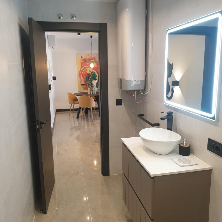Urbanlux Olimpia Familiar Apartment อัลบาเซเต ภายนอก รูปภาพ